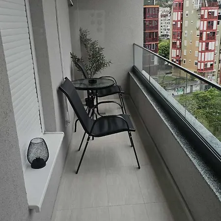 Luxury Black Diamond Apartament *